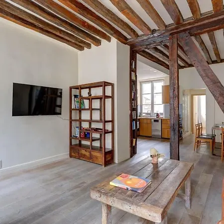 Splendeur Et Espace Au Coeur Du Marais *