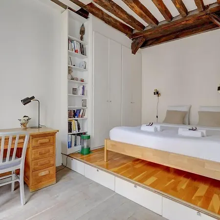 Apartamento Splendeur Et Espace Au Coeur Du Marais *