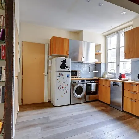 Splendeur Et Espace Au Coeur Du Marais Paris